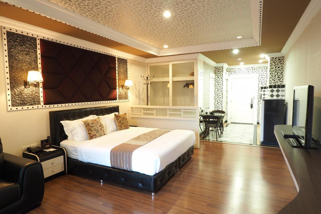 KTK Pattaya Hotel&Residence Esterno foto